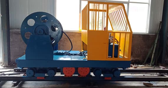 煤礦井下鋼絲繩牽引普軌卡軌車(chē)